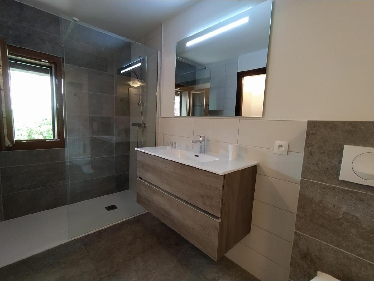 Chalet Appart'Hotel L'Eau Vive Saint-Nicolas-la-Chapelle  Bagian luar foto