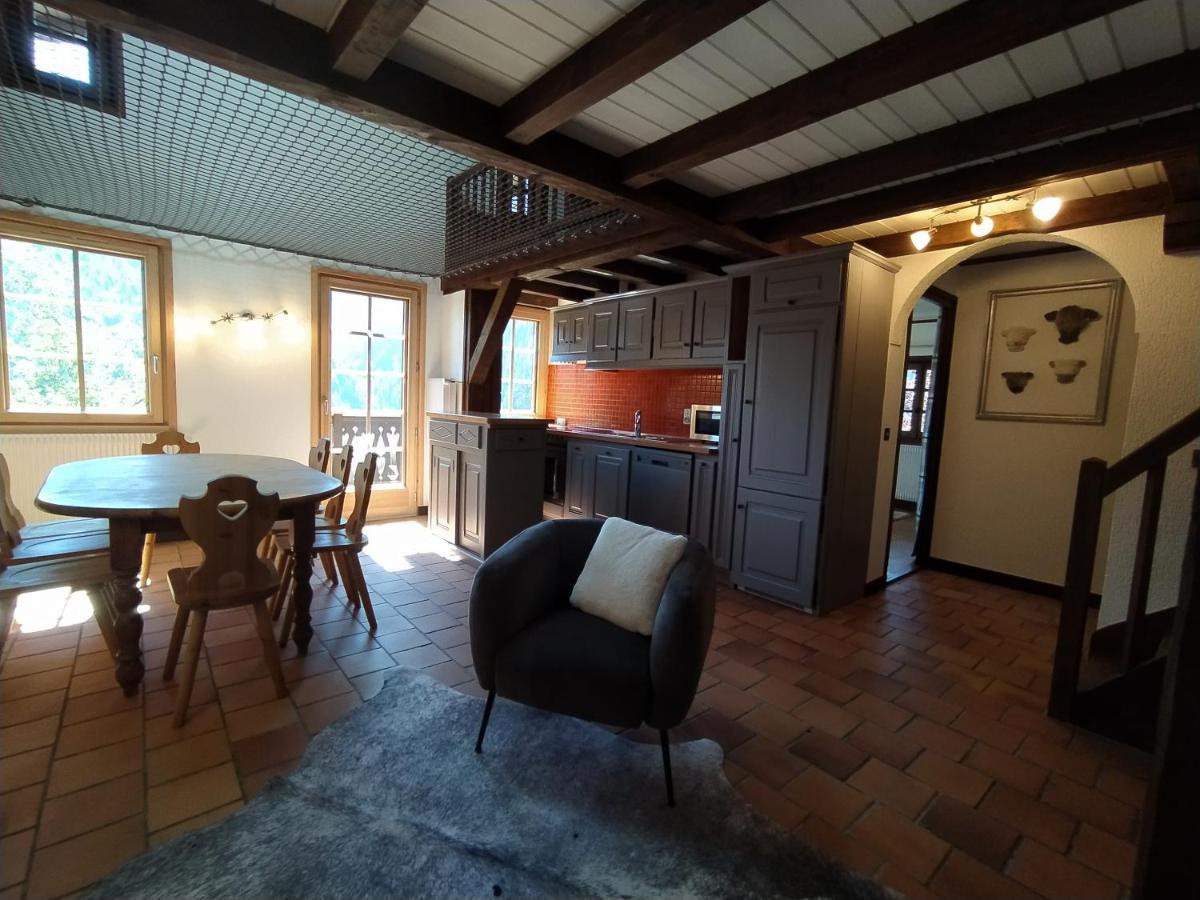 Chalet Appart'Hotel L'Eau Vive Saint-Nicolas-la-Chapelle  Bagian luar foto